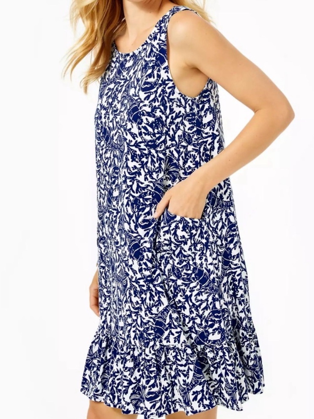Lilly Pulitzer Navy and White Floral Sleeveless Shift Dress
